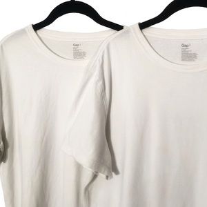 Bundle of 2 GAP Men’s Stretch Crew T-Shirts